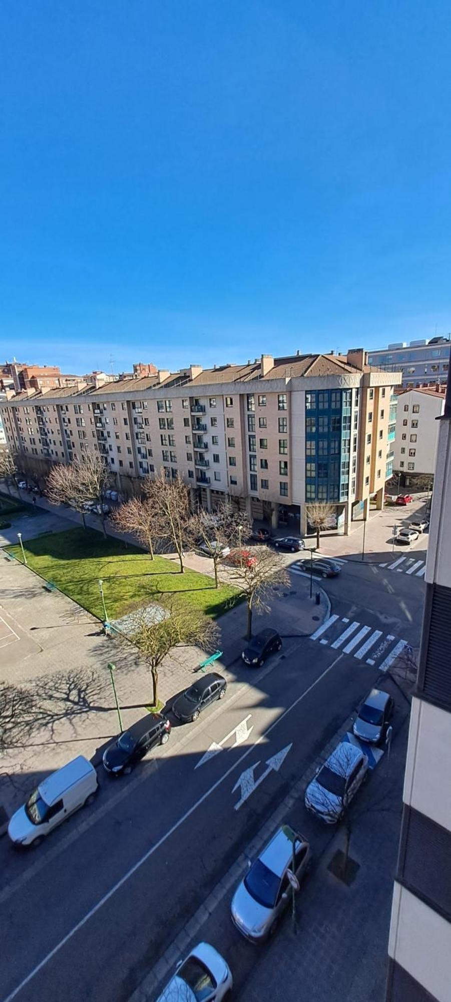 Burgo Habitaciones De Lujo Con Hermosas Vistas A La Cuidad מראה חיצוני תמונה