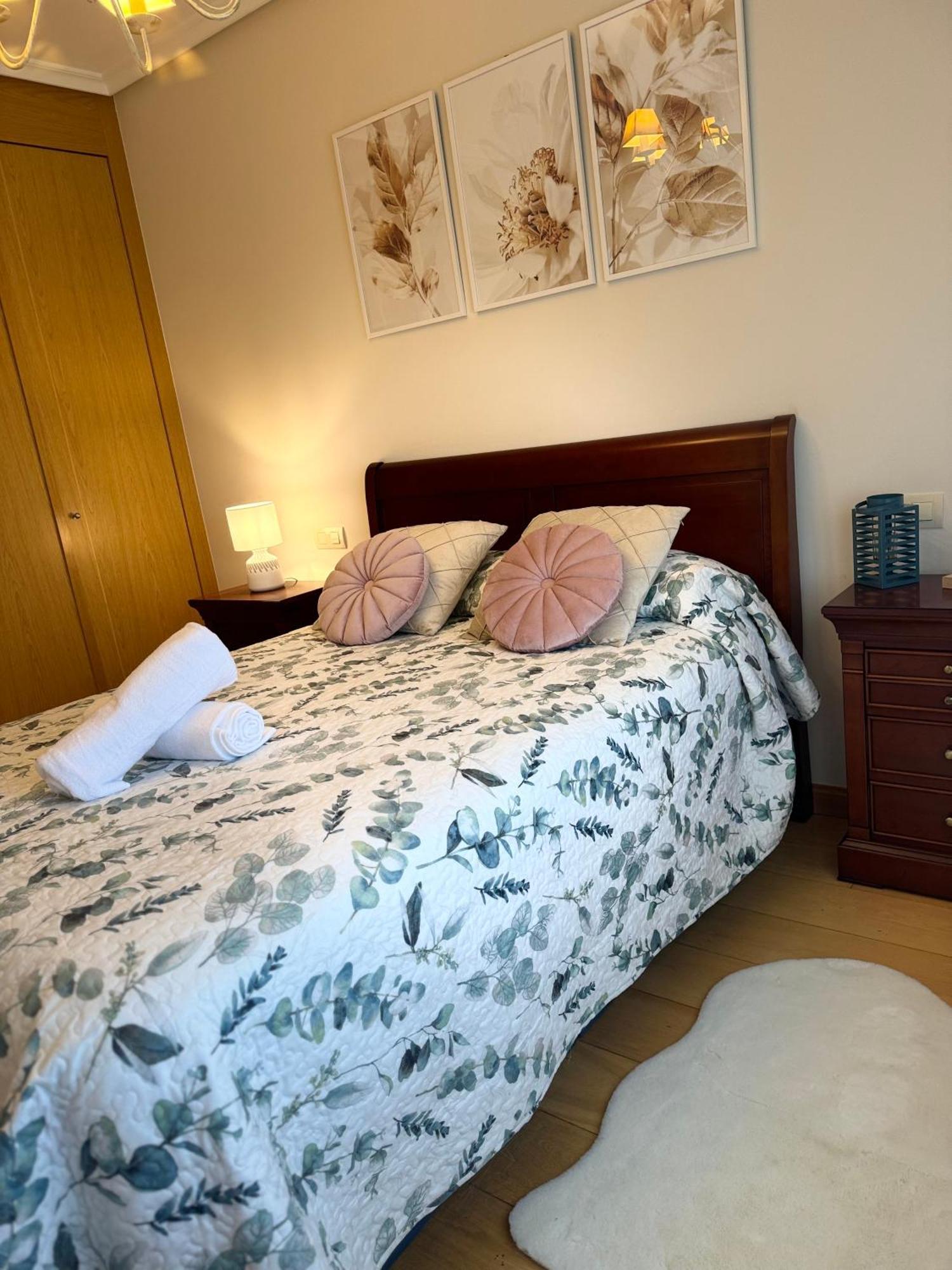 Burgo Habitaciones De Lujo Con Hermosas Vistas A La Cuidad מראה חיצוני תמונה