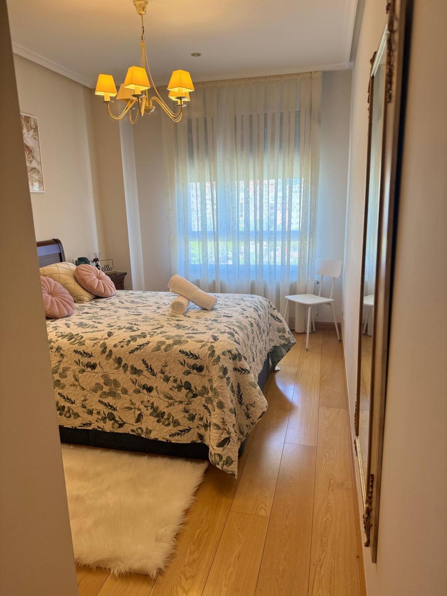 Burgo Habitaciones De Lujo Con Hermosas Vistas A La Cuidad מראה חיצוני תמונה