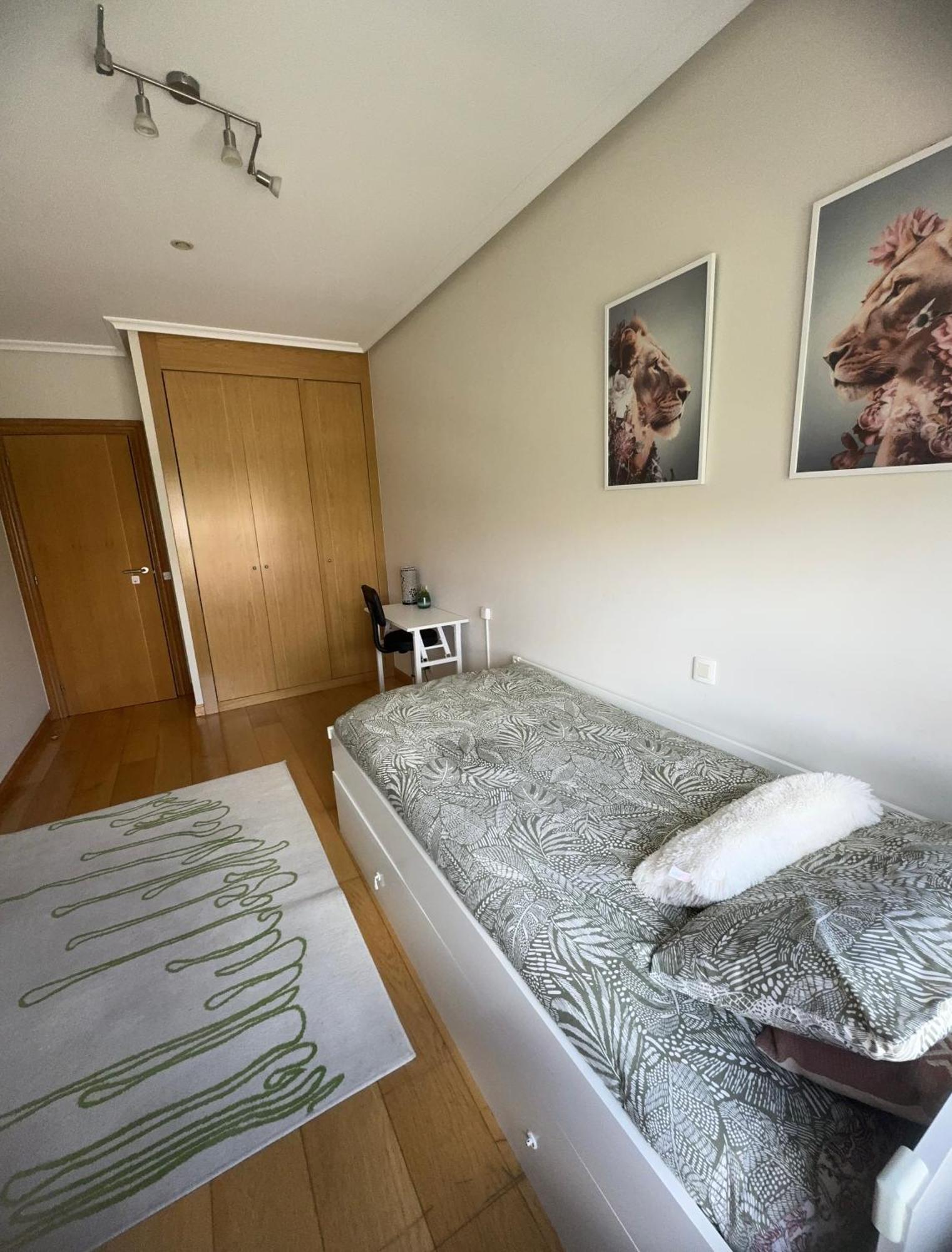 Burgo Habitaciones De Lujo Con Hermosas Vistas A La Cuidad מראה חיצוני תמונה